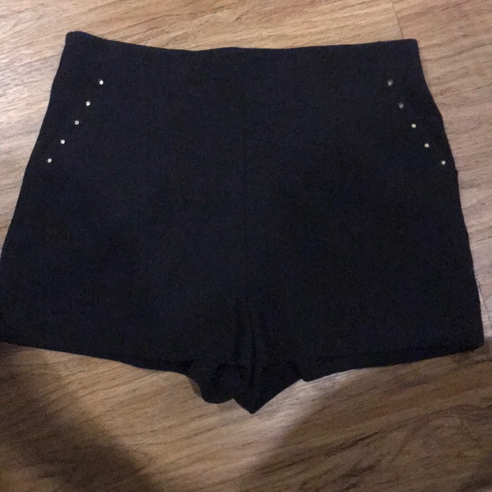 High wasted shorts